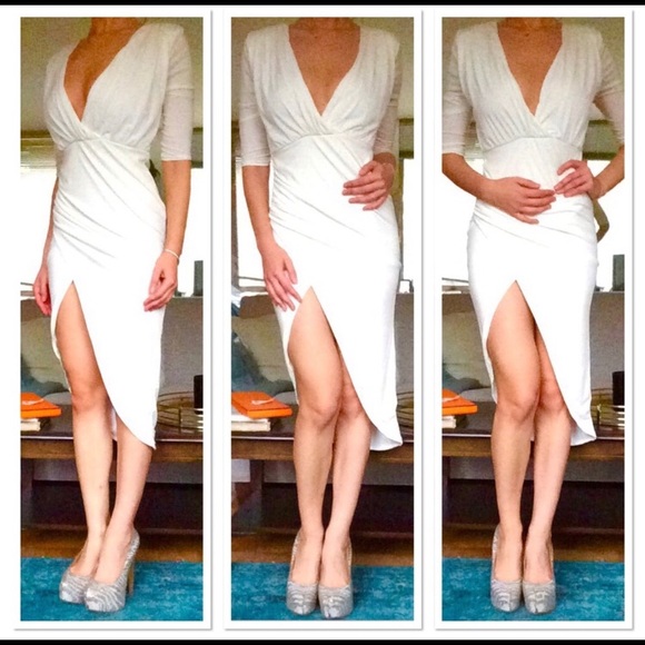 SOLD ON AKZNYC - Picture 3 of 8